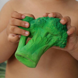 Brucy the Broccoli - Mordedor Oli&Carol
